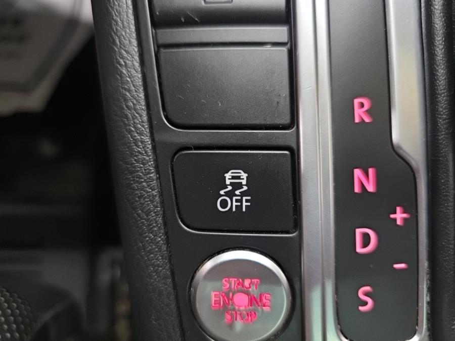 2015 Volkswagen CC 4dr Sdn VR6 Executive 4Motion, available for sale in West Haven, Connecticut | Auto Fair Inc.. West Haven, Connecticut 2015 Volkswagen CC 4dr Sdn VR6 Executive 4Motion, available for sale in West Haven, Connecticut | Auto Fair Inc.. West Haven, Connecticut