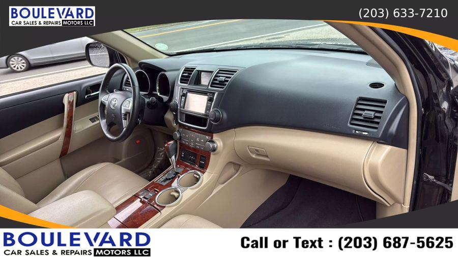 2013 Toyota Highlander Limited Sport Utility 4D, available for sale in New Haven, Connecticut | Boulevard Motors LLC. New Haven, Connecticut 2013 Toyota Highlander Limited Sport Utility 4D, available for sale in New Haven, Connecticut | Boulevard Motors LLC. New Haven, Connecticut
