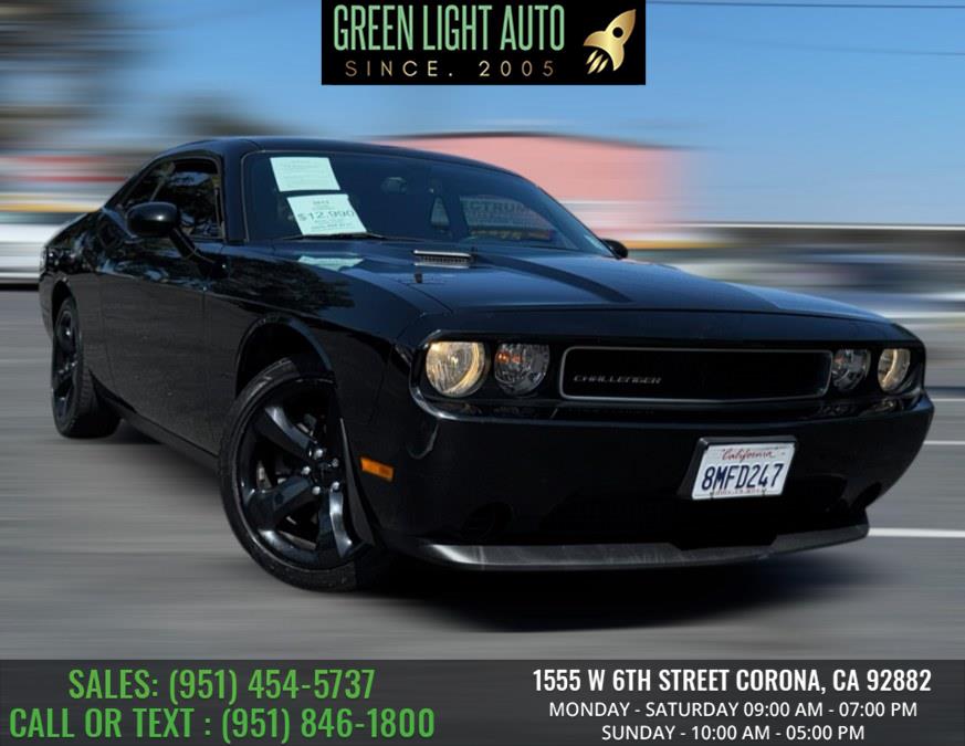 2013 Dodge Challenger 2dr Cpe SXT Plus, available for sale in Corona, California | Green Light Auto. Corona, California