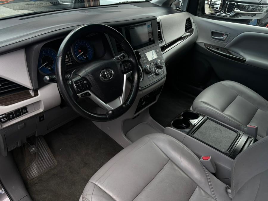 2015 Toyota Sienna 5dr 8-Pass Van XLE Premium FWD (Natl), available for sale in Brooklyn, New York | Carsbuck Inc.. Brooklyn, New York 2015 Toyota Sienna 5dr 8-Pass Van XLE Premium FWD (Natl), available for sale in Brooklyn, New York | Carsbuck Inc.. Brooklyn, New York