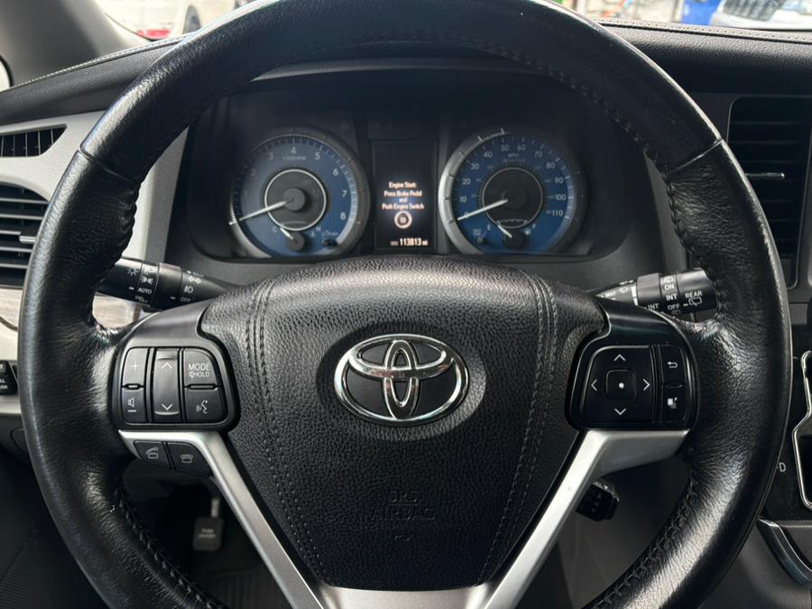 2015 Toyota Sienna 5dr 8-Pass Van XLE Premium FWD (Natl), available for sale in Brooklyn, New York | Carsbuck Inc.. Brooklyn, New York 2015 Toyota Sienna 5dr 8-Pass Van XLE Premium FWD (Natl), available for sale in Brooklyn, New York | Carsbuck Inc.. Brooklyn, New York