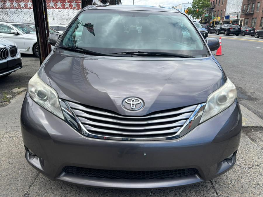 2015 Toyota Sienna 5dr 8-Pass Van XLE Premium FWD (Natl), available for sale in Brooklyn, New York | Carsbuck Inc.. Brooklyn, New York 2015 Toyota Sienna 5dr 8-Pass Van XLE Premium FWD (Natl), available for sale in Brooklyn, New York | Carsbuck Inc.. Brooklyn, New York