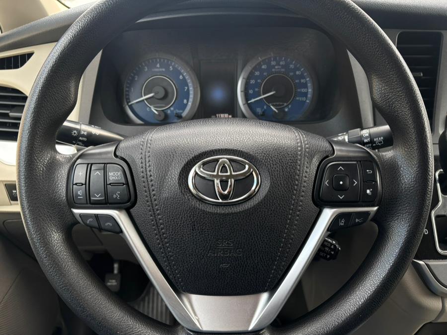 2020 Toyota Sienna L FWD 7-Passenger (Natl), available for sale in Brooklyn, New York | Carsbuck Inc.. Brooklyn, New York 2020 Toyota Sienna L FWD 7-Passenger (Natl), available for sale in Brooklyn, New York | Carsbuck Inc.. Brooklyn, New York