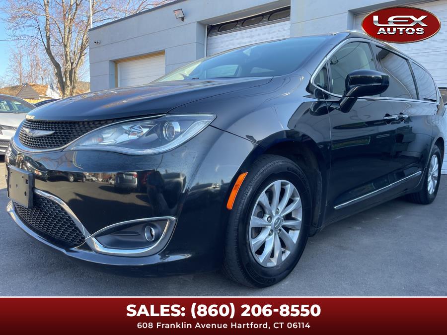 Used 2019 Chrysler Pacifica in Hartford, Connecticut | Lex Autos LLC. Hartford, Connecticut