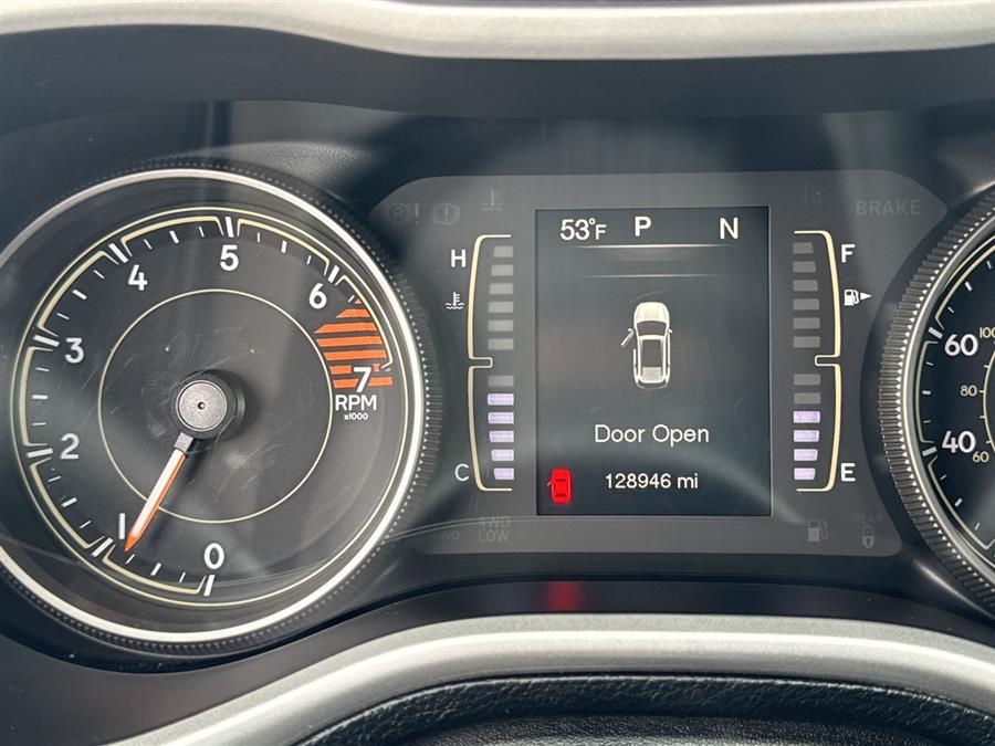 2018 Jeep Cherokee Latitude Plus, available for sale in Elida, Ohio | Josh's All Under Ten LLC. Elida, Ohio 2018 Jeep Cherokee Latitude Plus, available for sale in Elida, Ohio | Josh's All Under Ten LLC. Elida, Ohio