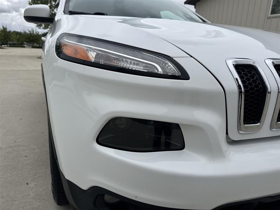 2018 Jeep Cherokee Latitude Plus, available for sale in Elida, Ohio | Josh's All Under Ten LLC. Elida, Ohio 2018 Jeep Cherokee Latitude Plus, available for sale in Elida, Ohio | Josh's All Under Ten LLC. Elida, Ohio