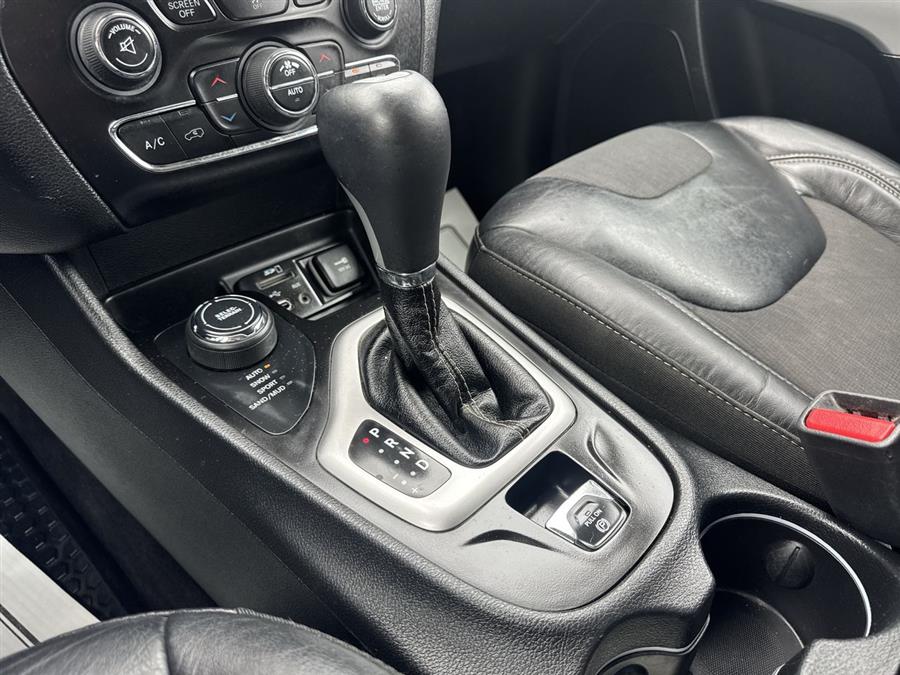 2018 Jeep Cherokee Latitude Plus, available for sale in Elida, Ohio | Josh's All Under Ten LLC. Elida, Ohio 2018 Jeep Cherokee Latitude Plus, available for sale in Elida, Ohio | Josh's All Under Ten LLC. Elida, Ohio