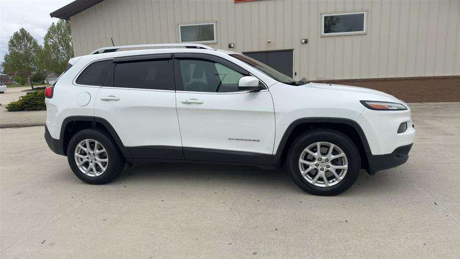 2018 Jeep Cherokee Latitude Plus, available for sale in Elida, Ohio | Josh's All Under Ten LLC. Elida, Ohio 2018 Jeep Cherokee Latitude Plus, available for sale in Elida, Ohio | Josh's All Under Ten LLC. Elida, Ohio