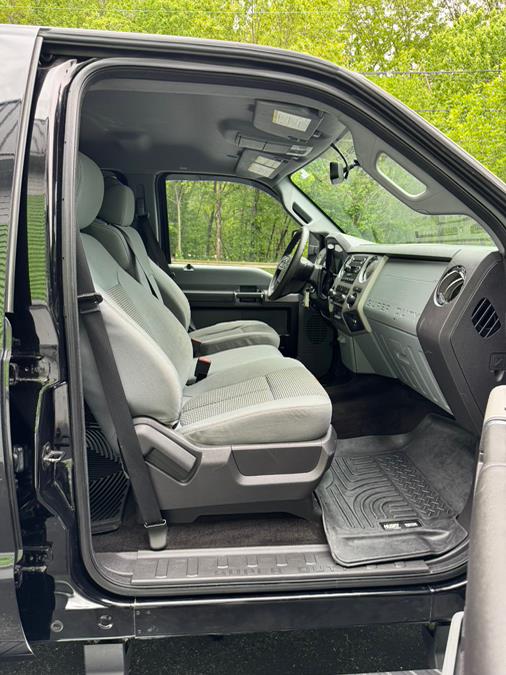 2016 Ford Super Duty F-350 SRW 4WD Crew Cab 172" XLT, available for sale in Ashland, Massachusetts | New Beginning Auto Service Inc. Ashland, Massachusetts 2016 Ford Super Duty F-350 SRW 4WD Crew Cab 172" XLT, available for sale in Ashland, Massachusetts | New Beginning Auto Service Inc. Ashland, Massachusetts
