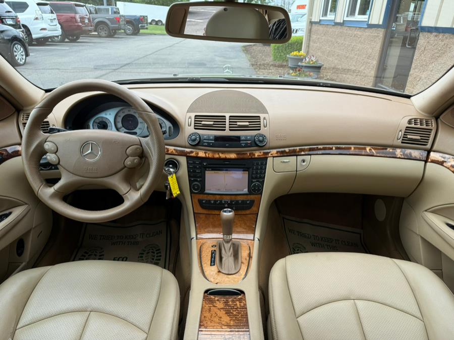 2009 Mercedes-Benz E-Class 4dr Sdn Luxury 3.5L 4MATIC, available for sale in East Windsor, Connecticut | Century Auto And Truck. East Windsor, Connecticut 2009 Mercedes-Benz E-Class 4dr Sdn Luxury 3.5L 4MATIC, available for sale in East Windsor, Connecticut | Century Auto And Truck. East Windsor, Connecticut