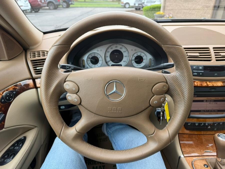 2009 Mercedes-Benz E-Class 4dr Sdn Luxury 3.5L 4MATIC, available for sale in East Windsor, Connecticut | Century Auto And Truck. East Windsor, Connecticut 2009 Mercedes-Benz E-Class 4dr Sdn Luxury 3.5L 4MATIC, available for sale in East Windsor, Connecticut | Century Auto And Truck. East Windsor, Connecticut
