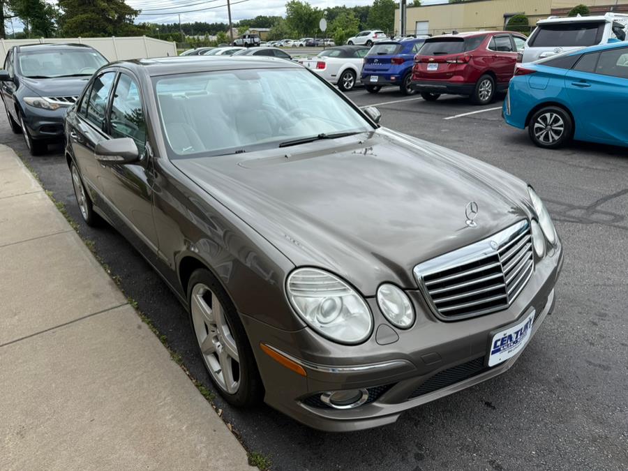 2009 Mercedes-Benz E-Class 4dr Sdn Luxury 3.5L 4MATIC, available for sale in East Windsor, Connecticut | Century Auto And Truck. East Windsor, Connecticut 2009 Mercedes-Benz E-Class 4dr Sdn Luxury 3.5L 4MATIC, available for sale in East Windsor, Connecticut | Century Auto And Truck. East Windsor, Connecticut