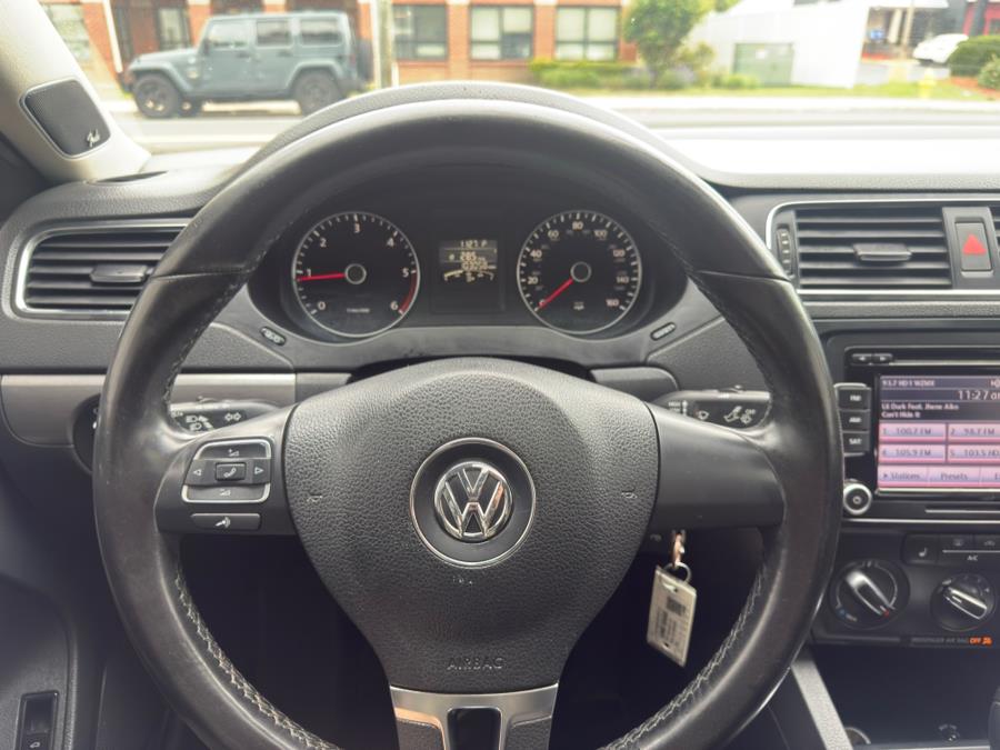2013 Volkswagen Jetta Sedan 4dr DSG TDI w/Premium *Ltd Avail*, available for sale in Manchester, Connecticut | Carsonmain LLC. Manchester, Connecticut 2013 Volkswagen Jetta Sedan 4dr DSG TDI w/Premium *Ltd Avail*, available for sale in Manchester, Connecticut | Carsonmain LLC. Manchester, Connecticut