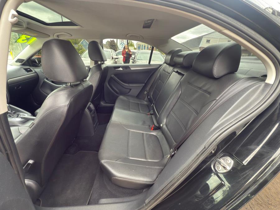 2013 Volkswagen Jetta Sedan 4dr DSG TDI w/Premium *Ltd Avail*, available for sale in Manchester, Connecticut | Carsonmain LLC. Manchester, Connecticut 2013 Volkswagen Jetta Sedan 4dr DSG TDI w/Premium *Ltd Avail*, available for sale in Manchester, Connecticut | Carsonmain LLC. Manchester, Connecticut