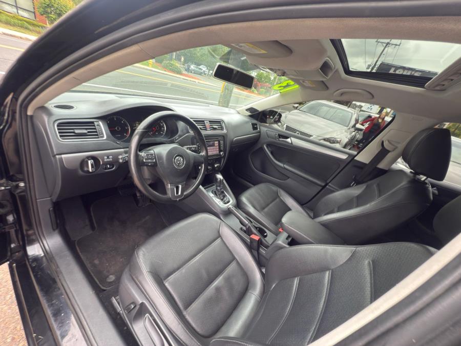 2013 Volkswagen Jetta Sedan 4dr DSG TDI w/Premium *Ltd Avail*, available for sale in Manchester, Connecticut | Carsonmain LLC. Manchester, Connecticut 2013 Volkswagen Jetta Sedan 4dr DSG TDI w/Premium *Ltd Avail*, available for sale in Manchester, Connecticut | Carsonmain LLC. Manchester, Connecticut