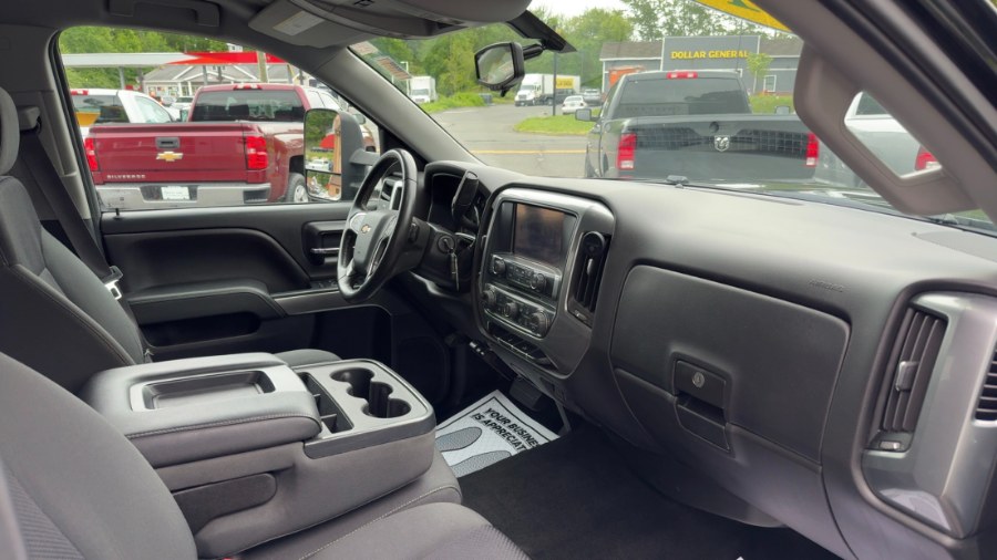 2014 Chevrolet Silverado 1500 4WD Double Cab 143.5" LT w/1LT, available for sale in Waterbury, Connecticut | West End Automotive Center. Waterbury, Connecticut 2014 Chevrolet Silverado 1500 4WD Double Cab 143.5" LT w/1LT, available for sale in Waterbury, Connecticut | West End Automotive Center. Waterbury, Connecticut
