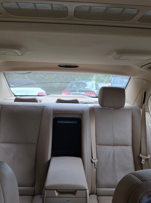 2008 Mercedes-Benz S-Class 4dr Sdn 5.5L V8 4MATIC, available for sale in Bristol, Connecticut | Dealmax Motors LLC. Bristol, Connecticut 2008 Mercedes-Benz S-Class 4dr Sdn 5.5L V8 4MATIC, available for sale in Bristol, Connecticut | Dealmax Motors LLC. Bristol, Connecticut