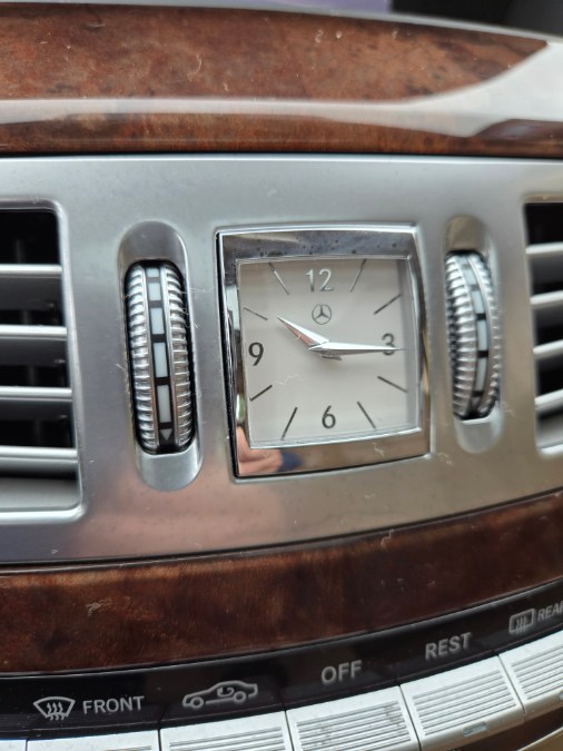 2008 Mercedes-Benz S-Class 4dr Sdn 5.5L V8 4MATIC, available for sale in Bristol, Connecticut | Dealmax Motors LLC. Bristol, Connecticut 2008 Mercedes-Benz S-Class 4dr Sdn 5.5L V8 4MATIC, available for sale in Bristol, Connecticut | Dealmax Motors LLC. Bristol, Connecticut