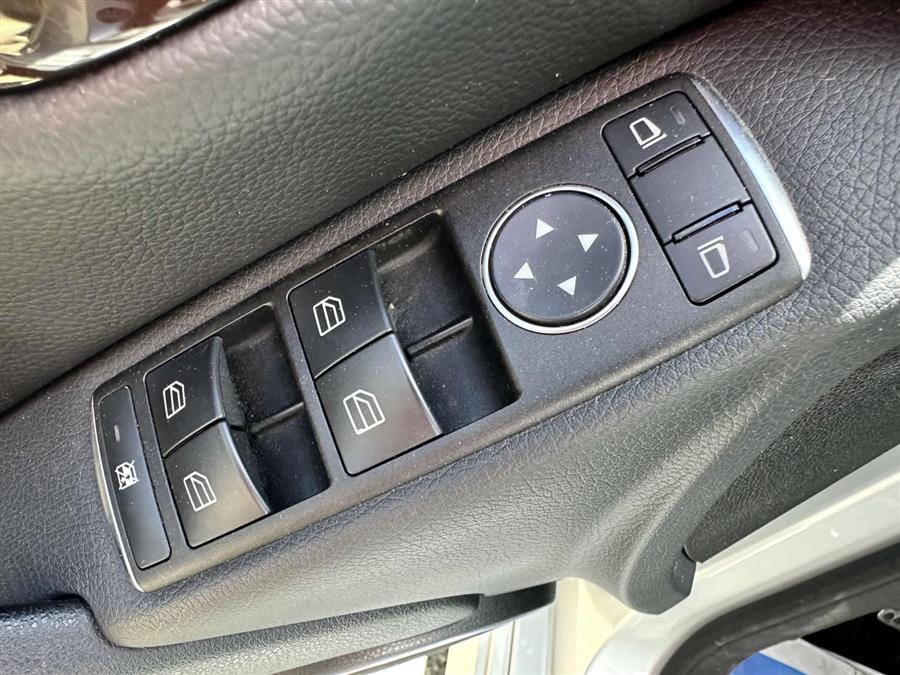 2014 Mercedes-benz C-class C300 4MATIC Luxury Sedan, available for sale in Patchogue, New York | Baron Supercenter. Patchogue, New York 2014 Mercedes-benz C-class C300 4MATIC Luxury Sedan, available for sale in Patchogue, New York | Baron Supercenter. Patchogue, New York