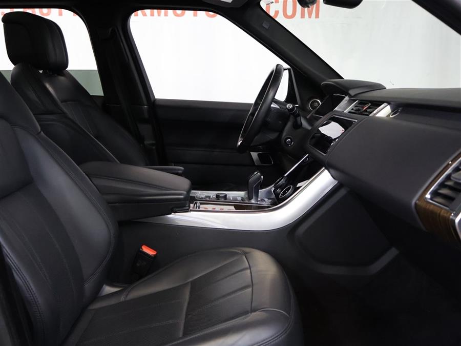 2019 Land Rover Range Rover Sport HSE, available for sale in Paterson, New Jersey | Fast Track Motors. Paterson, New Jersey 2019 Land Rover Range Rover Sport HSE, available for sale in Paterson, New Jersey | Fast Track Motors. Paterson, New Jersey