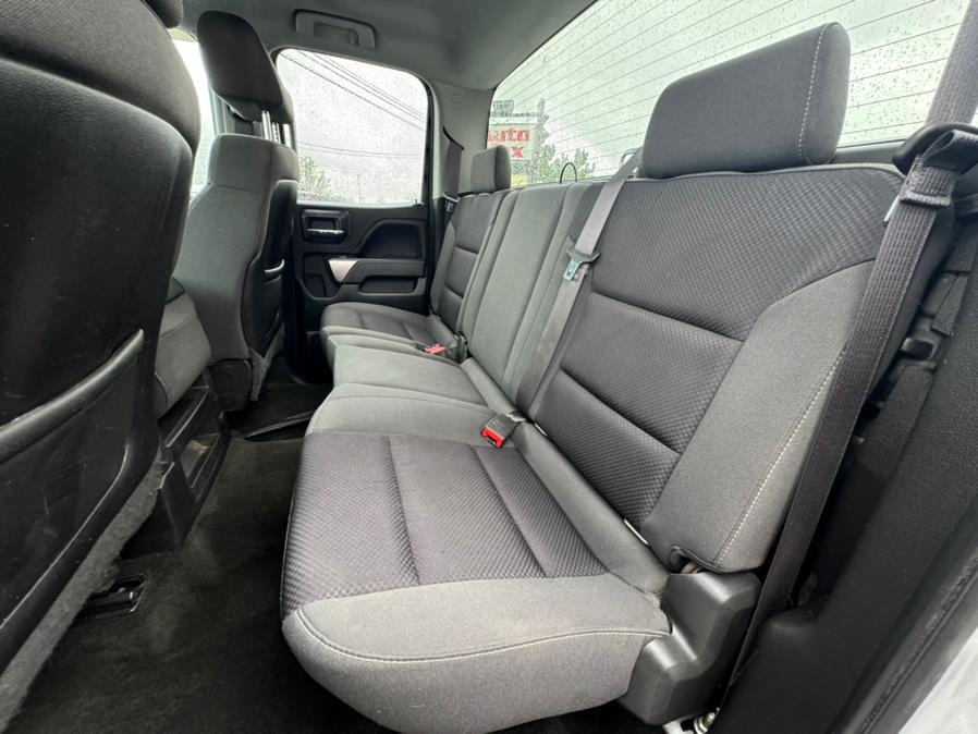 2015 Chevrolet Silverado 2500HD 4WD Double Cab 144.2" LT, available for sale in West Hartford, Connecticut | AutoMax. West Hartford, Connecticut 2015 Chevrolet Silverado 2500HD 4WD Double Cab 144.2" LT, available for sale in West Hartford, Connecticut | AutoMax. West Hartford, Connecticut