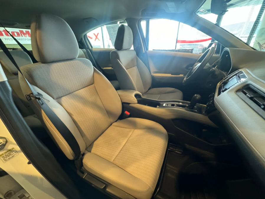 2016 Honda HR-V AWD 4dr CVT LX, available for sale in West Hartford, Connecticut | AutoMax. West Hartford, Connecticut 2016 Honda HR-V AWD 4dr CVT LX, available for sale in West Hartford, Connecticut | AutoMax. West Hartford, Connecticut