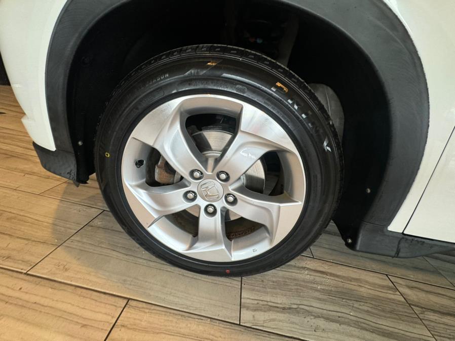 2016 Honda HR-V AWD 4dr CVT LX, available for sale in West Hartford, Connecticut | AutoMax. West Hartford, Connecticut 2016 Honda HR-V AWD 4dr CVT LX, available for sale in West Hartford, Connecticut | AutoMax. West Hartford, Connecticut