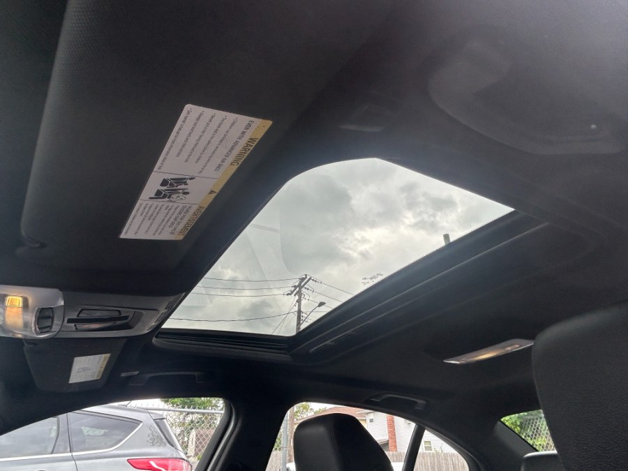 2014 BMW 3 Series 4dr Sdn 320i xDrive AWD, available for sale in West Babylon, New York | New Gen Auto Group. West Babylon, New York 2014 BMW 3 Series 4dr Sdn 320i xDrive AWD, available for sale in West Babylon, New York | New Gen Auto Group. West Babylon, New York