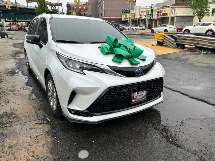 Used 2023 Toyota Sienna in Brooklyn, New York | Brooklyn Auto Mall LLC. Brooklyn, New York