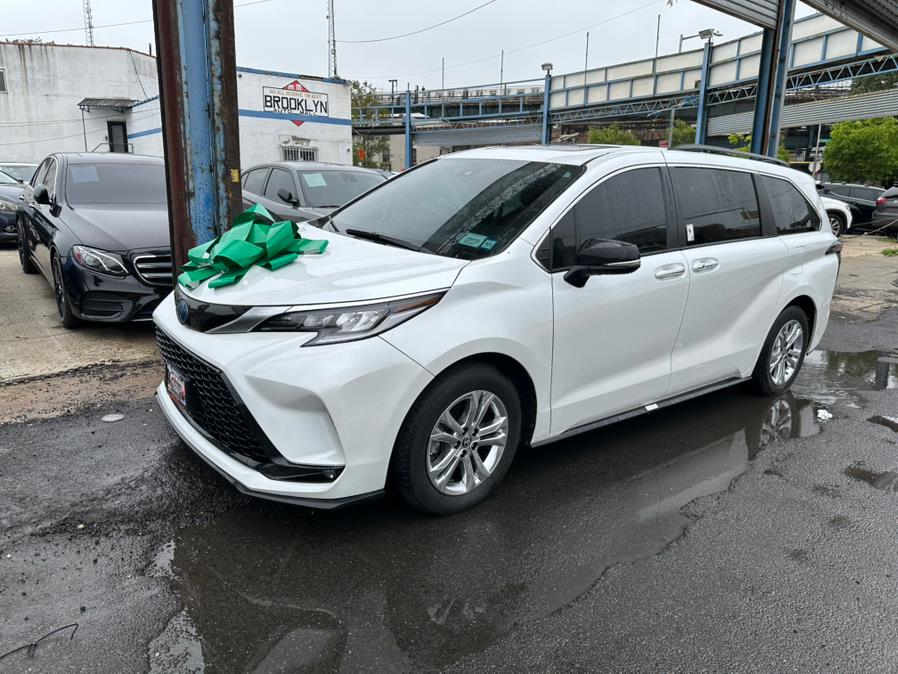 2023 Toyota Sienna XSE 25th Anniversary AWD 7-Passenger (Natl), available for sale in Brooklyn, New York | Brooklyn Auto Mall LLC. Brooklyn, New York 2023 Toyota Sienna XSE 25th Anniversary AWD 7-Passenger (Natl), available for sale in Brooklyn, New York | Brooklyn Auto Mall LLC. Brooklyn, New York