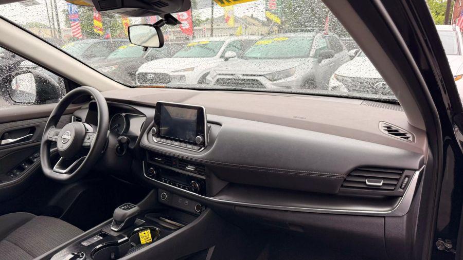2023 Nissan Rogue SV (2023.5) Sport Utility 4D, available for sale in Linden, New Jersey | Route 27 Auto Mall. Linden, New Jersey 2023 Nissan Rogue SV (2023.5) Sport Utility 4D, available for sale in Linden, New Jersey | Route 27 Auto Mall. Linden, New Jersey
