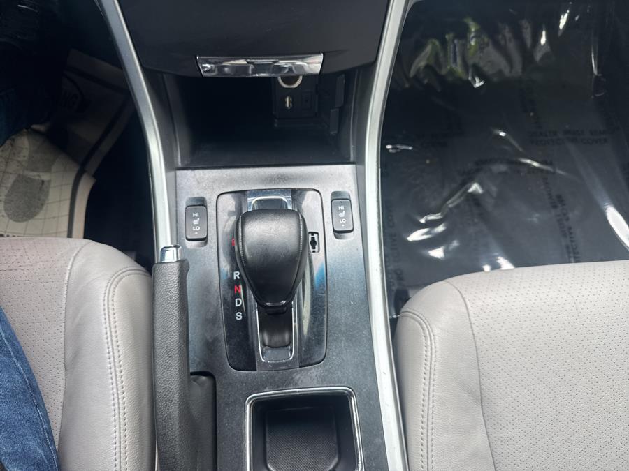 2013 Honda Accord Sdn EX-L 4dr V6 Auto EX-L, available for sale in Paterson, New Jersey | Xcell Motors LLC. Paterson, New Jersey 2013 Honda Accord Sdn EX-L 4dr V6 Auto EX-L, available for sale in Paterson, New Jersey | Xcell Motors LLC. Paterson, New Jersey