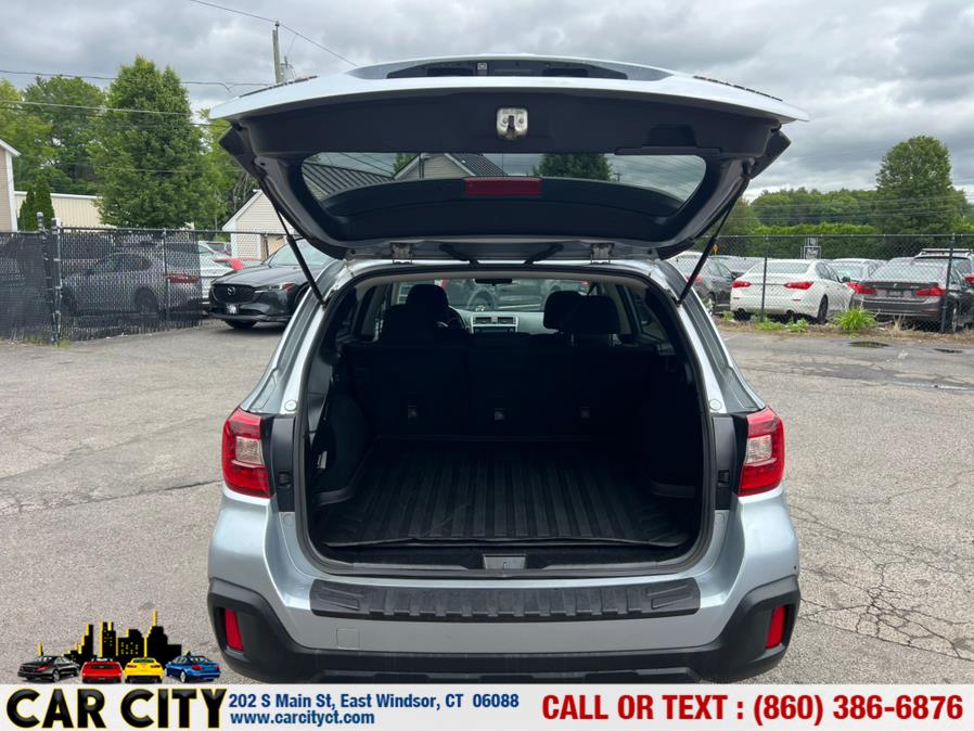 2018 Subaru Outback 2.5i Premium, available for sale in East Windsor, Connecticut | Car City LLC. East Windsor, Connecticut 2018 Subaru Outback 2.5i Premium, available for sale in East Windsor, Connecticut | Car City LLC. East Windsor, Connecticut
