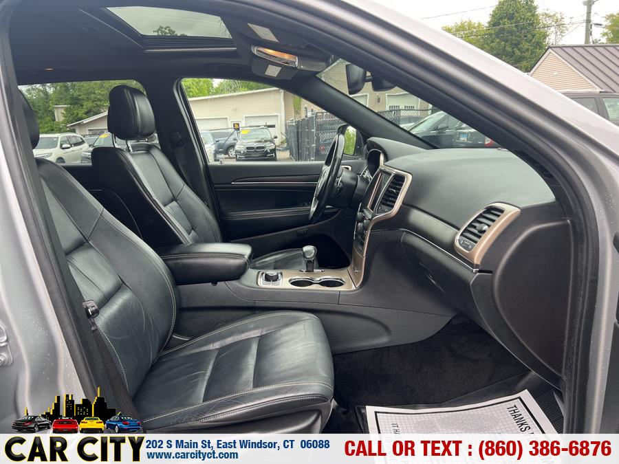 2015 Jeep Grand Cherokee 4WD 4dr Limited, available for sale in East Windsor, Connecticut | Car City LLC. East Windsor, Connecticut 2015 Jeep Grand Cherokee 4WD 4dr Limited, available for sale in East Windsor, Connecticut | Car City LLC. East Windsor, Connecticut