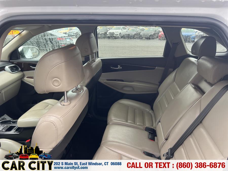 2017 Kia Sorento LX AWD, available for sale in East Windsor, Connecticut | Car City LLC. East Windsor, Connecticut 2017 Kia Sorento LX AWD, available for sale in East Windsor, Connecticut | Car City LLC. East Windsor, Connecticut