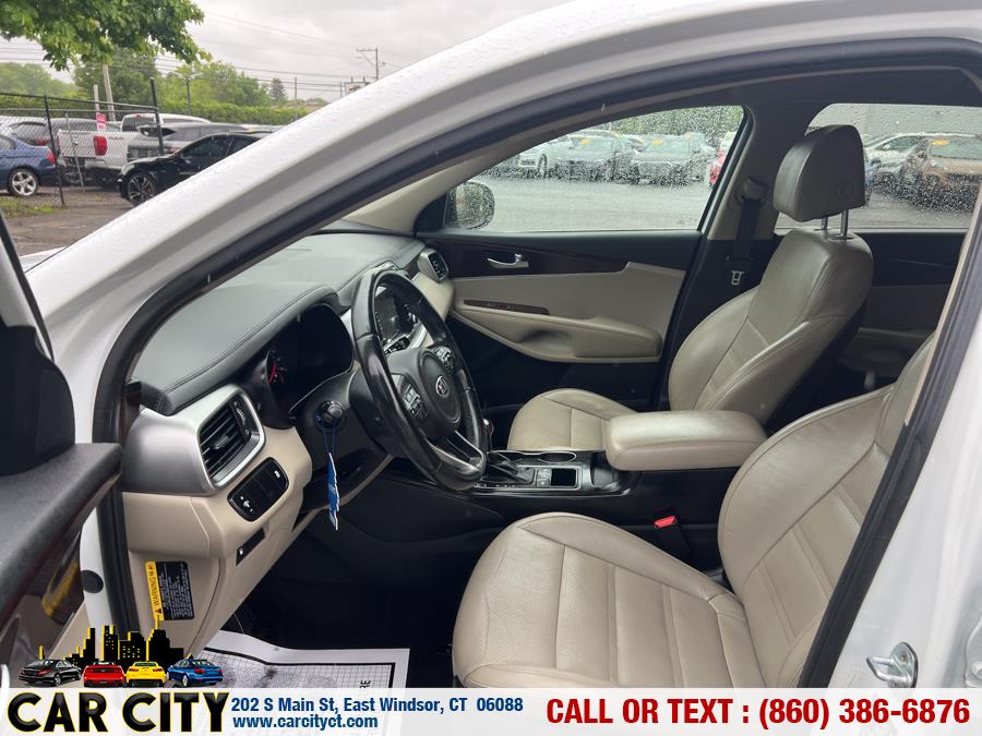 2017 Kia Sorento LX AWD, available for sale in East Windsor, Connecticut | Car City LLC. East Windsor, Connecticut 2017 Kia Sorento LX AWD, available for sale in East Windsor, Connecticut | Car City LLC. East Windsor, Connecticut