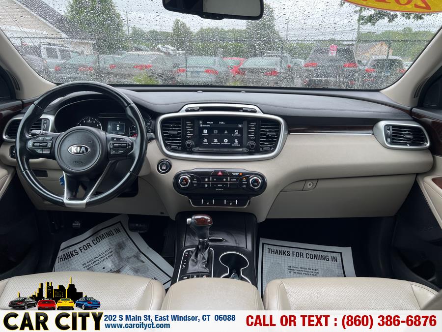 2017 Kia Sorento LX AWD, available for sale in East Windsor, Connecticut | Car City LLC. East Windsor, Connecticut 2017 Kia Sorento LX AWD, available for sale in East Windsor, Connecticut | Car City LLC. East Windsor, Connecticut
