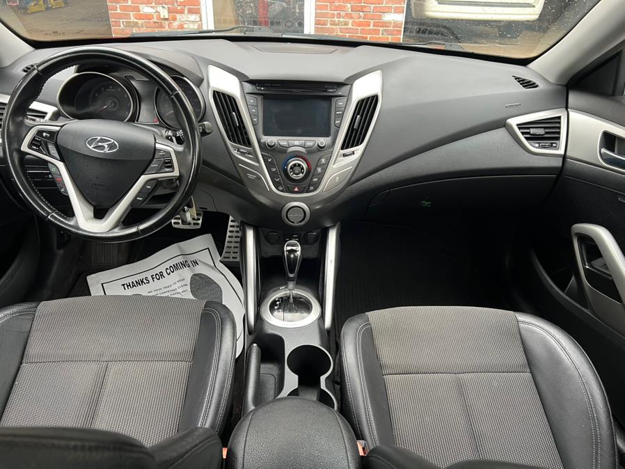 2015 Hyundai Veloster 3dr Cpe Auto RE:FLEX w/Black Int, available for sale in Swansea, Massachusetts | Gas On The Run. Swansea, Massachusetts 2015 Hyundai Veloster 3dr Cpe Auto RE:FLEX w/Black Int, available for sale in Swansea, Massachusetts | Gas On The Run. Swansea, Massachusetts
