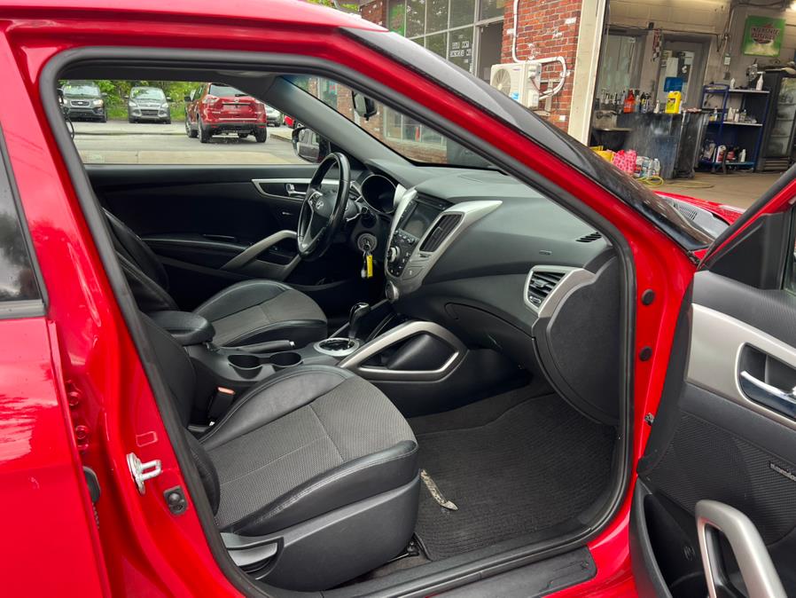 2015 Hyundai Veloster 3dr Cpe Auto RE:FLEX w/Black Int, available for sale in Swansea, Massachusetts | Gas On The Run. Swansea, Massachusetts 2015 Hyundai Veloster 3dr Cpe Auto RE:FLEX w/Black Int, available for sale in Swansea, Massachusetts | Gas On The Run. Swansea, Massachusetts