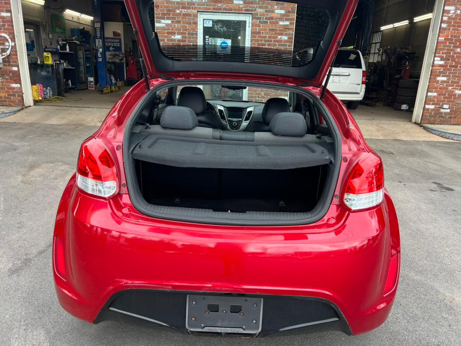 2015 Hyundai Veloster 3dr Cpe Auto RE:FLEX w/Black Int, available for sale in Swansea, Massachusetts | Gas On The Run. Swansea, Massachusetts 2015 Hyundai Veloster 3dr Cpe Auto RE:FLEX w/Black Int, available for sale in Swansea, Massachusetts | Gas On The Run. Swansea, Massachusetts
