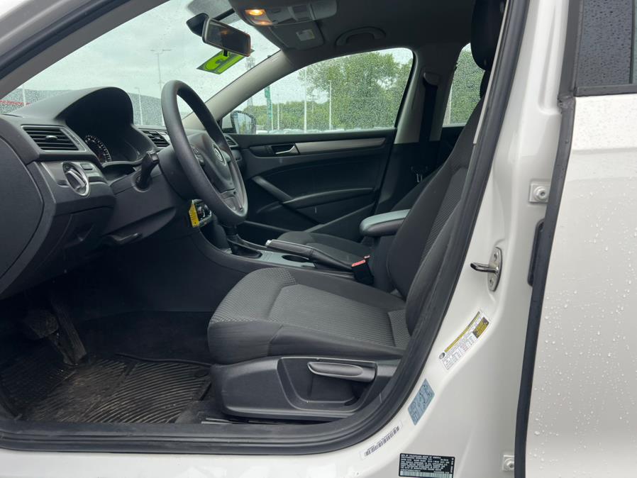 2013 Volkswagen Passat 4dr Sdn 2.5L Auto S PZEV, available for sale in Swansea, Massachusetts | Gas On The Run. Swansea, Massachusetts 2013 Volkswagen Passat 4dr Sdn 2.5L Auto S PZEV, available for sale in Swansea, Massachusetts | Gas On The Run. Swansea, Massachusetts