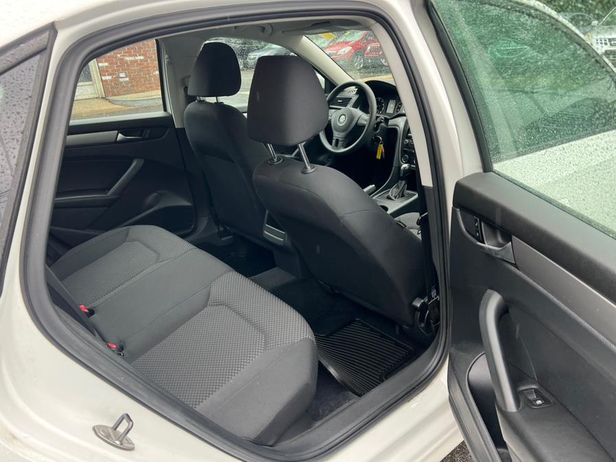 2013 Volkswagen Passat 4dr Sdn 2.5L Auto S PZEV, available for sale in Swansea, Massachusetts | Gas On The Run. Swansea, Massachusetts 2013 Volkswagen Passat 4dr Sdn 2.5L Auto S PZEV, available for sale in Swansea, Massachusetts | Gas On The Run. Swansea, Massachusetts