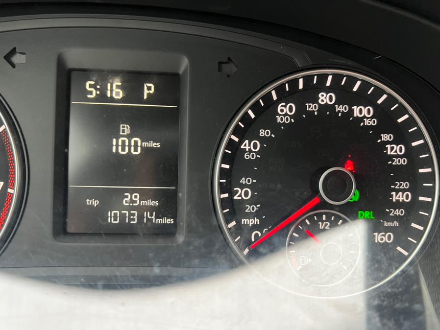 2013 Volkswagen Passat 4dr Sdn 2.5L Auto S PZEV, available for sale in Swansea, Massachusetts | Gas On The Run. Swansea, Massachusetts 2013 Volkswagen Passat 4dr Sdn 2.5L Auto S PZEV, available for sale in Swansea, Massachusetts | Gas On The Run. Swansea, Massachusetts