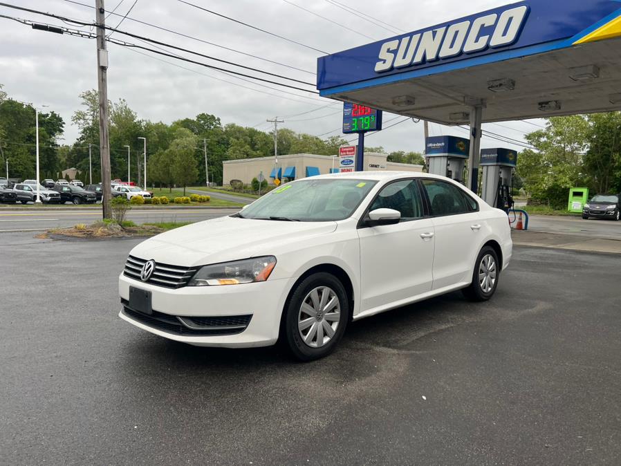 2013 Volkswagen Passat 4dr Sdn 2.5L Auto S PZEV, available for sale in Swansea, Massachusetts | Gas On The Run. Swansea, Massachusetts 2013 Volkswagen Passat 4dr Sdn 2.5L Auto S PZEV, available for sale in Swansea, Massachusetts | Gas On The Run. Swansea, Massachusetts