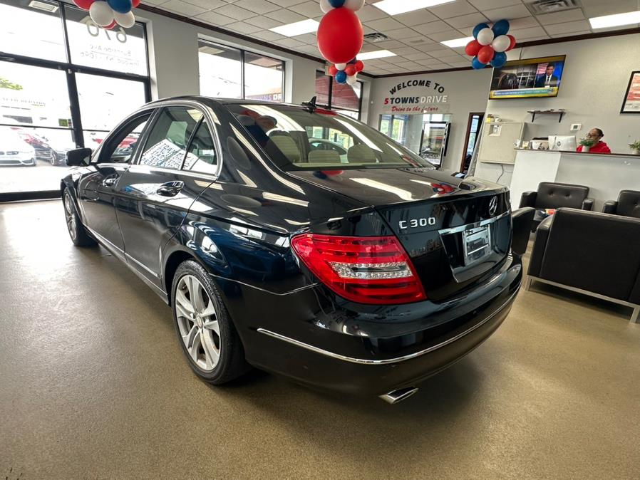 2014 Mercedes-Benz C-Class 4dr Sdn C 300 Luxury 4MATIC, available for sale in Inwood, New York | 5 Towns Drive. Inwood, New York 2014 Mercedes-Benz C-Class 4dr Sdn C 300 Luxury 4MATIC, available for sale in Inwood, New York | 5 Towns Drive. Inwood, New York