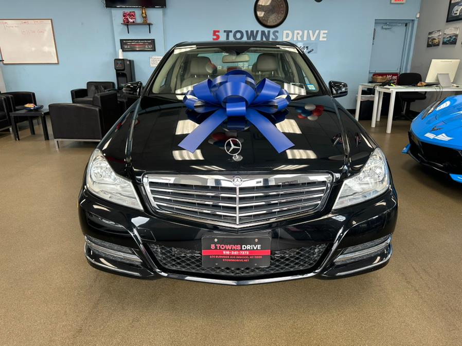 2014 Mercedes-Benz C-Class 4dr Sdn C 300 Luxury 4MATIC, available for sale in Inwood, New York | 5 Towns Drive. Inwood, New York 2014 Mercedes-Benz C-Class 4dr Sdn C 300 Luxury 4MATIC, available for sale in Inwood, New York | 5 Towns Drive. Inwood, New York