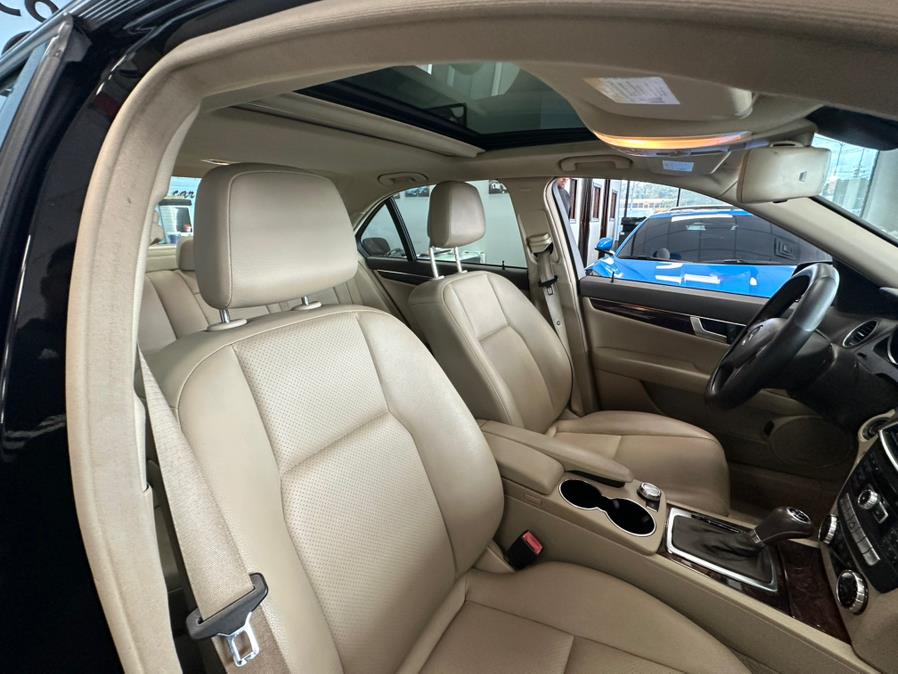 2014 Mercedes-Benz C-Class 4dr Sdn C 300 Luxury 4MATIC, available for sale in Inwood, New York | 5 Towns Drive. Inwood, New York 2014 Mercedes-Benz C-Class 4dr Sdn C 300 Luxury 4MATIC, available for sale in Inwood, New York | 5 Towns Drive. Inwood, New York