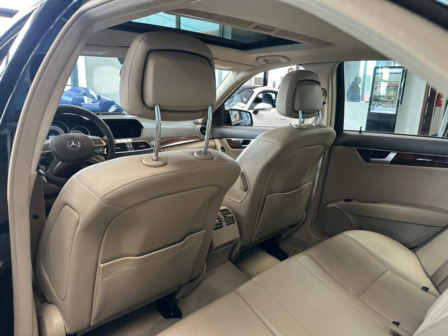 2014 Mercedes-Benz C-Class 4dr Sdn C 300 Luxury 4MATIC, available for sale in Inwood, New York | 5 Towns Drive. Inwood, New York 2014 Mercedes-Benz C-Class 4dr Sdn C 300 Luxury 4MATIC, available for sale in Inwood, New York | 5 Towns Drive. Inwood, New York