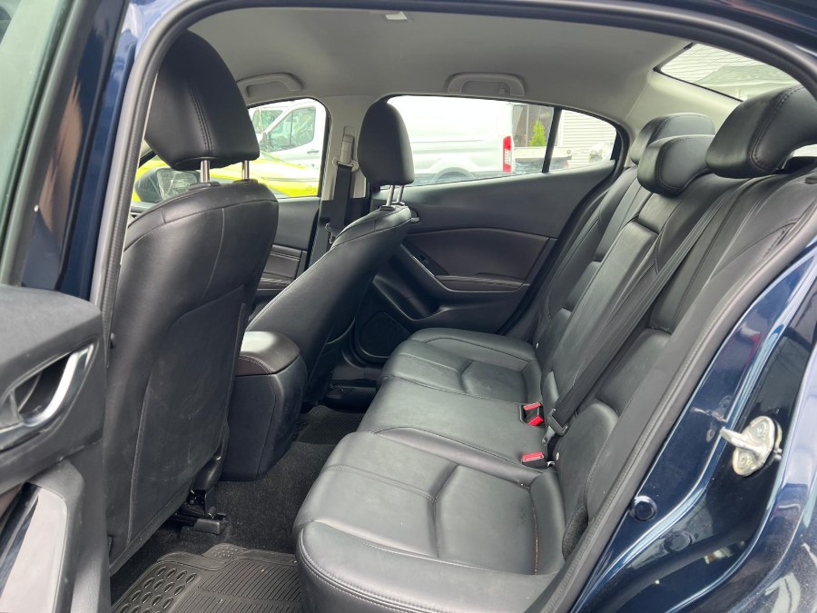 2018 Mazda Mazda3 4-Door Touring Manual, available for sale in Hamden, Connecticut | Adonai Auto Sales LLC. Hamden, Connecticut 2018 Mazda Mazda3 4-Door Touring Manual, available for sale in Hamden, Connecticut | Adonai Auto Sales LLC. Hamden, Connecticut