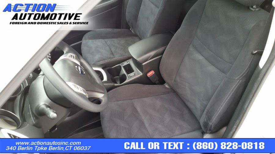 2016 Nissan Rogue AWD 4dr SV, available for sale in Berlin, Connecticut | Action Automotive. Berlin, Connecticut 2016 Nissan Rogue AWD 4dr SV, available for sale in Berlin, Connecticut | Action Automotive. Berlin, Connecticut